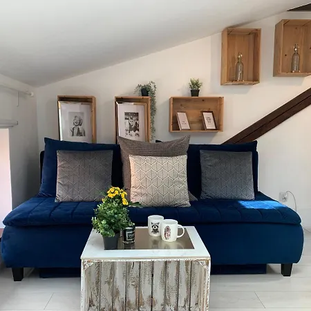 Quiet Corner アパート